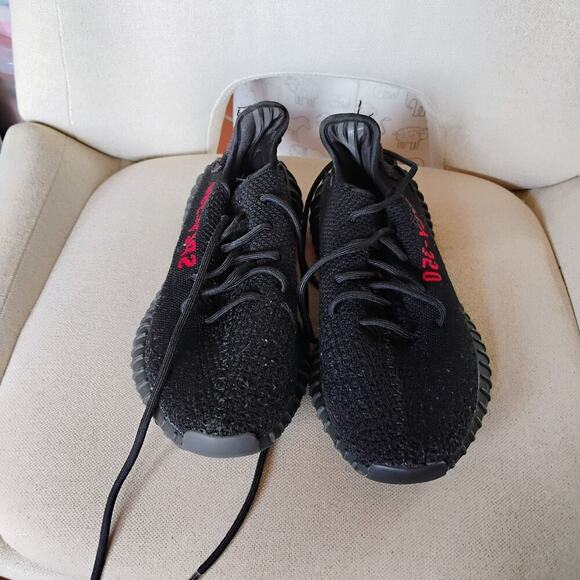 adidas Yeezy Boost 350 v2 Bred CP9652 sz 9.5 - Picture 2 of 7